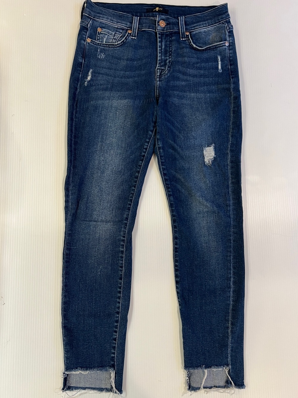 7 For All Mankind Women's Dark Blue Stretch Jeans in Size Medium